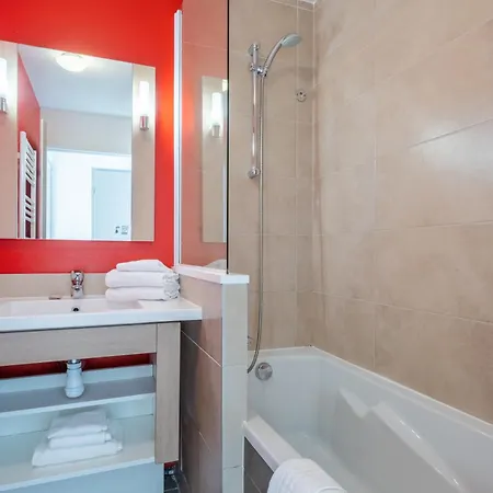 Aparthotel Pierre & Atria-crozats 4*