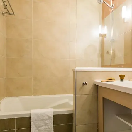 Aparthotel Pierre & Atria-crozats 4*